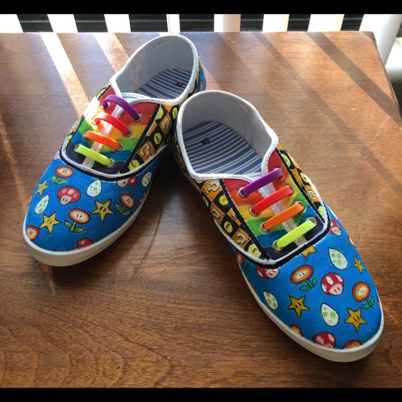 Custom Shoes - Picture 1 of 2